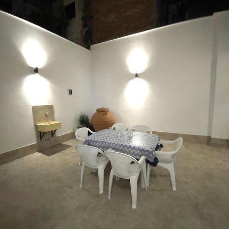 Terrazzo Garibaldi Holiday Home Catania Esterno foto